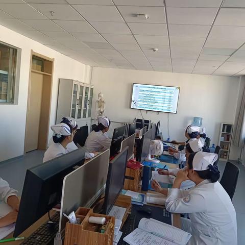 踏浪前行风正劲，不负韶华年朝夕                  ——脊柱外科护理工作年终总结