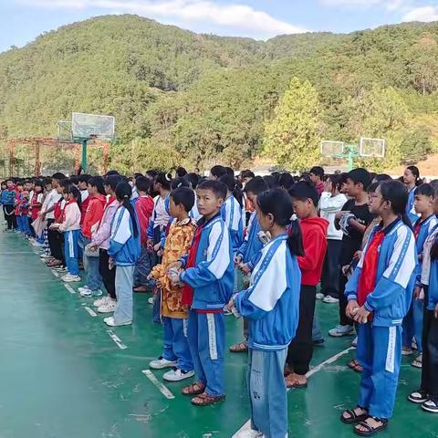 太忠镇中心完小开展消防安全演练