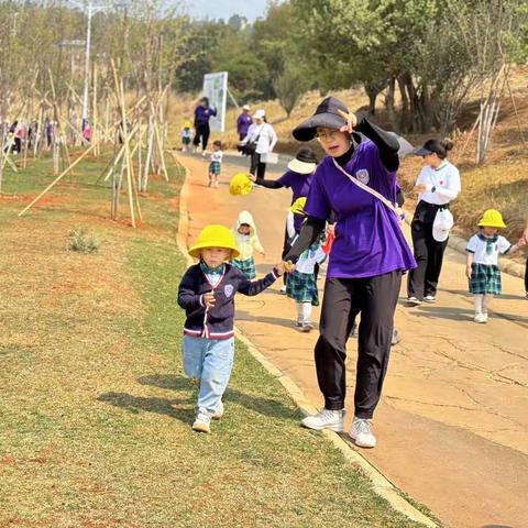 石林爱町堡幼儿园——小小一班