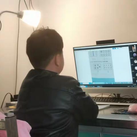 停课不停学， 防疫不防爱，学习爱好两不误 王林小学三（2）班李浩轩