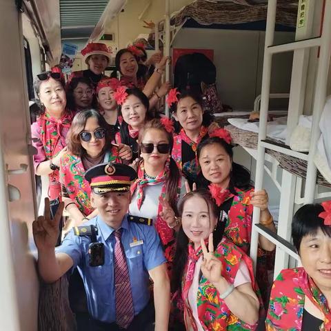 K980次魅力夏都号列车服务银发旅客的温暖瞬间