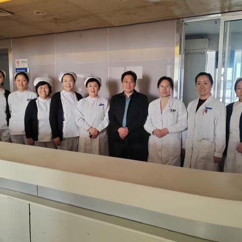 昼夜奋战，成功应对呼吸病人高峰