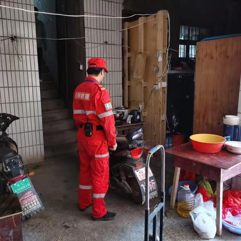 桃园街道新建社区“扫黄打非”在行动