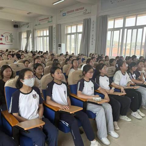 给心灵松绑，为梦想赋能——师大附小南校区六年级女生考前焦虑心理疏导讲座