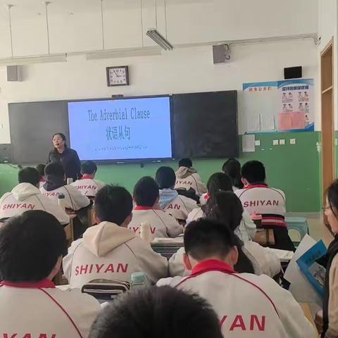 全环境立德树人·至真校园建设“党建引领 辉煌实验”之“三联三带”品牌活动创建——“示范引领，携手同行”党员教师薛立老师先锋示范岗模范带头课