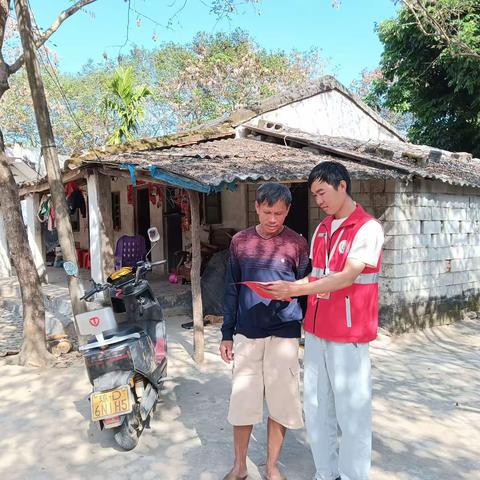 天安乡网格员持续开展“套代购”反走私宣传活动