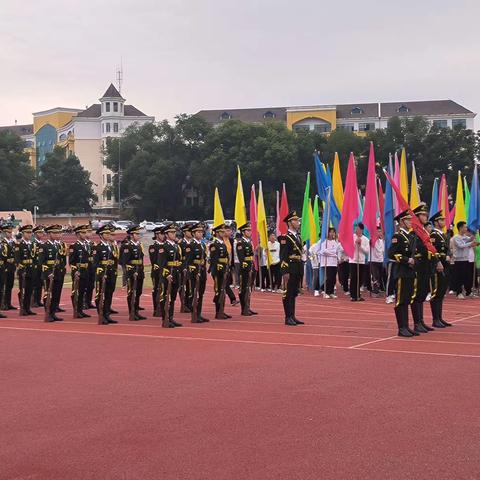 运动，彰显青春风采！