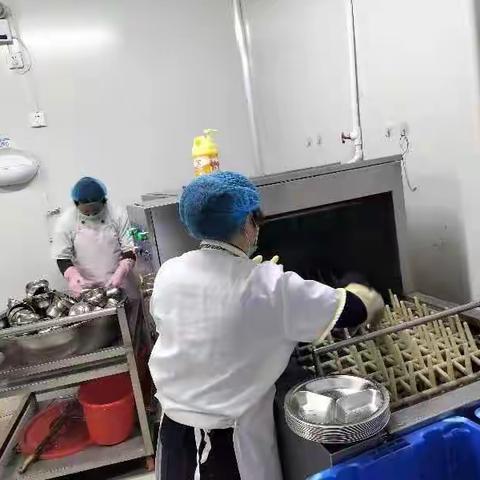 【食品安全】“严把食品安全关，护航开学第一餐”--太行山路幼儿园开展食品安全专项活动