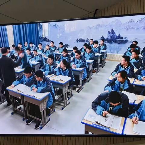 端稳中国碗，装满中国粮——记杨铭老师公开课
