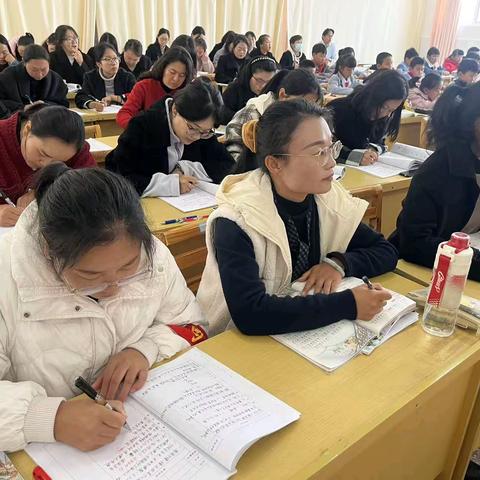 冬日课堂暖 智慧薪火传 ﻿——隆阳区示范教育集团火车站校区赴西冲小学学习返岗培训汇报