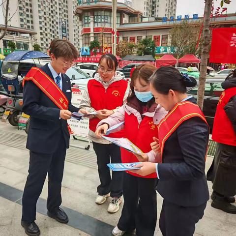 银社联动暖银龄 建行秦景北路支行把金融安心服务送上门