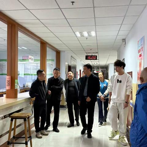 市调研组来垣曲县府前社区居家养老服务中心及东峰山社区居家养老中心、永颐养老院就建设养老服务综合体进行调研指导