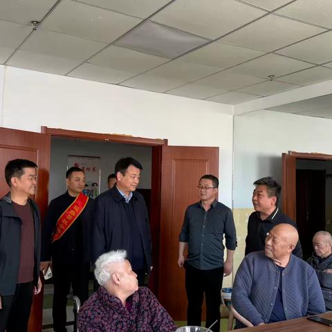 县人社局养老院认证 社保服务零距离