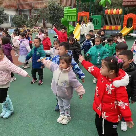 记录幼儿园快乐生活——XX班一周生活