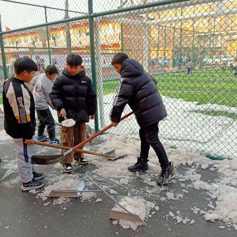 迎新年，展新貌——韩陵镇第一实验小学2024年新年大扫除活动