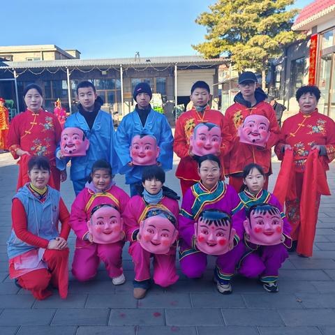 2025年史家桥村文化志愿者开展元宵节秧歌联欢会