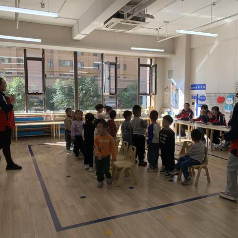 “让教研有深度、让教学有温度”——晋阳宏乐幼儿园小二班公开课《打电话🤙》