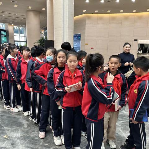 穿越时空洪流   探秘楼兰文化                                             ———乌鲁木齐市第五十五小研学之旅