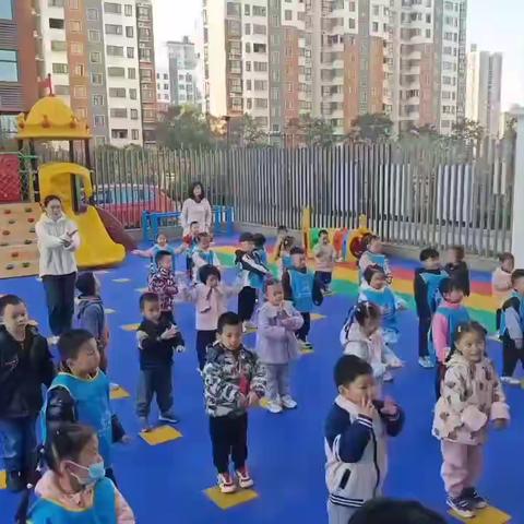 幼儿园的快乐生活——朗润班