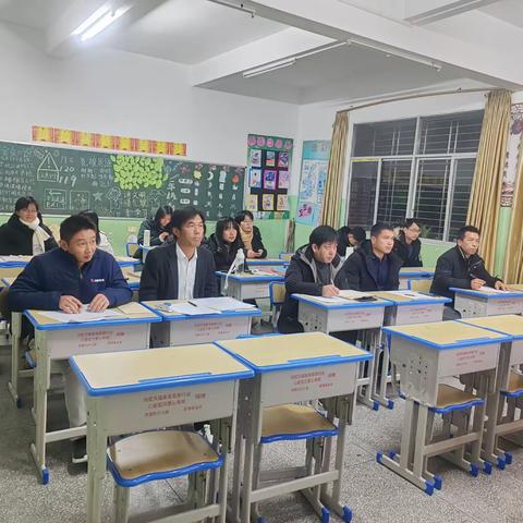 落实以赛促教，打造优质课堂——岑峰中小学“无生课堂”教学比赛纪实