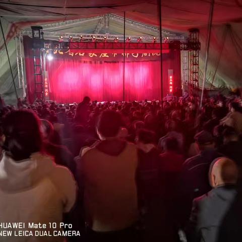 高新区丘头镇西宽亭社区戏曲进社区活动