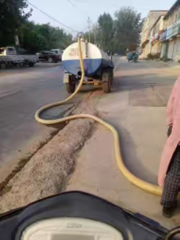 【溢彩社区·石麟社区】化解老旧小区化粪池难题，共建和谐美好居住家园