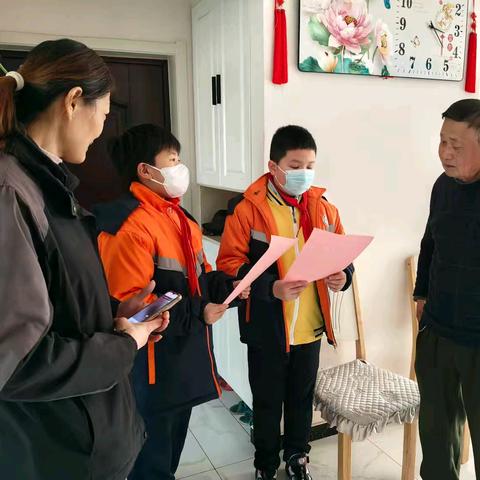 【溢彩社区·石麟社区】红领巾飘扬在社区，争做新时代好队员