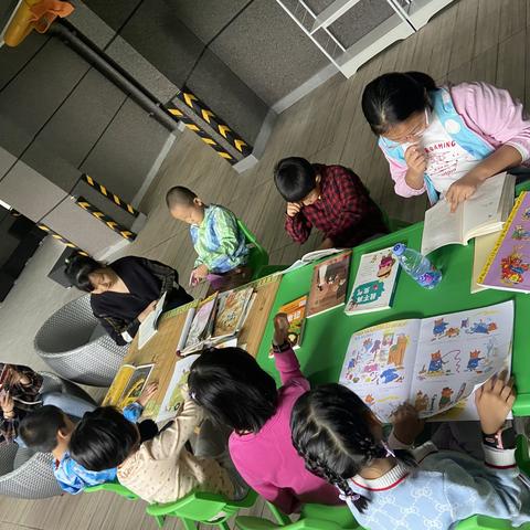 读书，遇见更好的自己——亚小启航班“阅来阅好”小组第一次读书分享会
