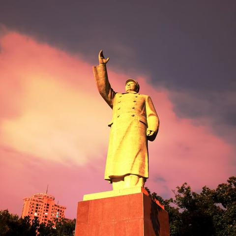 想起伟人毛主席