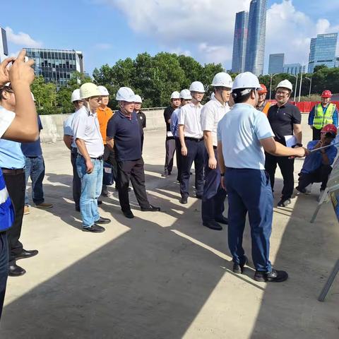 深圳市市交通运输局谭权副局长调研梅观项目（2024年10月17日) 天气：晴