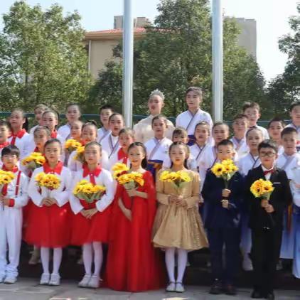 “九九重阳节 浓浓敬老情”玉潭街道中心小学重阳节主题活动