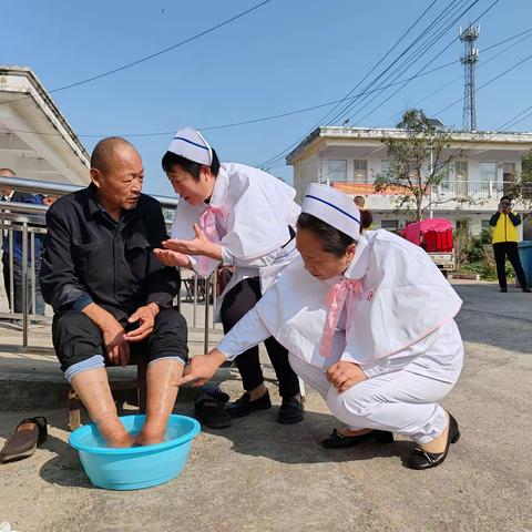 年年逢重阳，岁岁皆平安～～永城市雷锋志愿者协会慰问敬老院