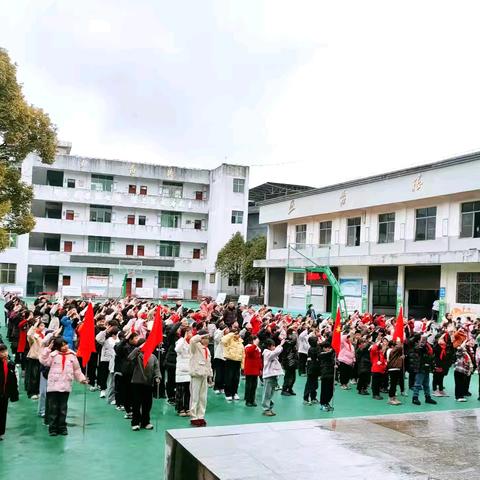 “春风起航·筑梦未来”记龙潭镇龙东小学校2025年春期开学典礼