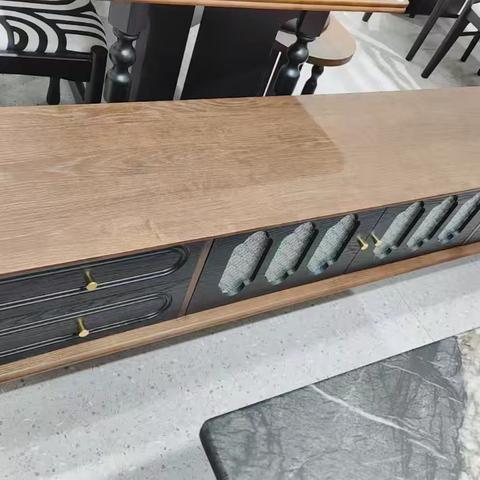 滨江世纪花园6栋1单元6层1号。合计价格6340