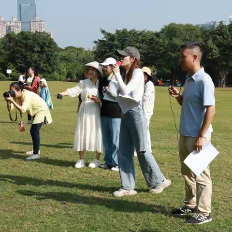 华侨小学一（3）班秋日暖阳读书会活动