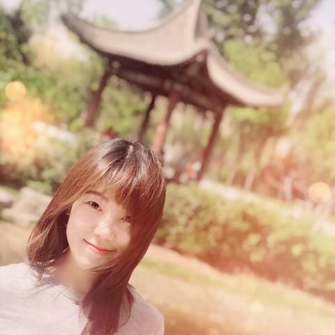 爱若春风，花开满园