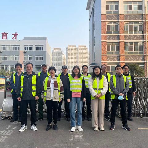 为“爱”守护，用“心”执勤 ——日照市北京路中学2023级4中队家长志愿护学