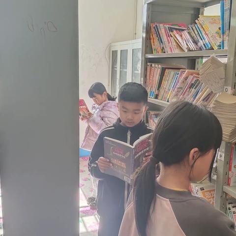 根德乡三家小学“阅动青春，读享未来”读书节活动总结