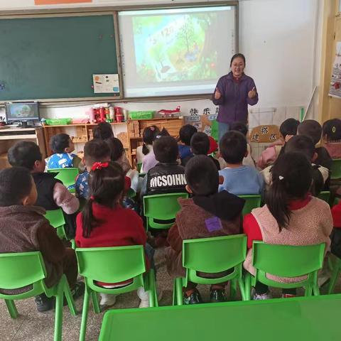 草长莺“飞”，绿意盎然