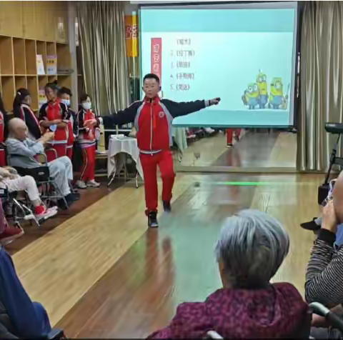 桥西区养老政策宣传进社区