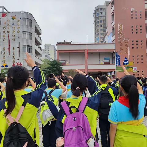 追寻红色足迹，赓续红色血脉——记茂南第一小学五三中队研学之旅