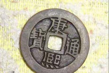 了解（古钱币.古字画等）文物商店