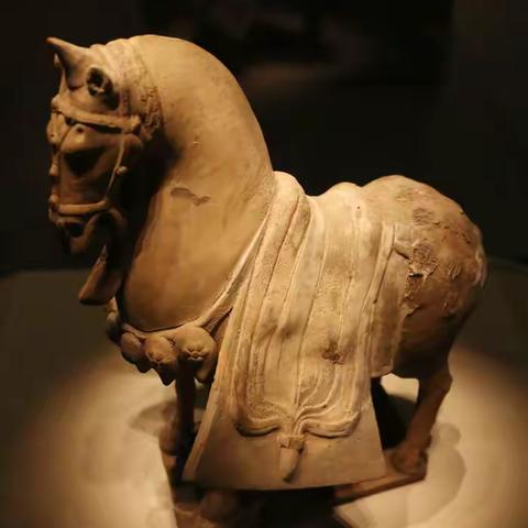 了解古钱币，古字画，古文物拍卖（文物拍卖）