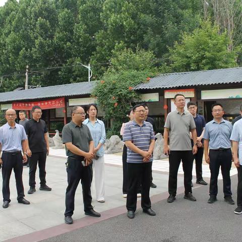 7月1日，定陶区委社会工作部赴济宁市调研党建引领基层治理、村（居）民自治、新就业群体等工作