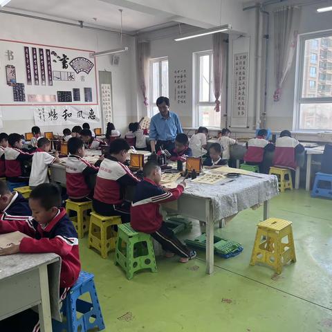 翰墨飘香 纸上芳华——龙泉小学书法社团