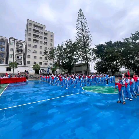 牢记党的教导 ，争做强国少年——吴川市覃巴镇第二小学‍2025年少先队新队员入队仪式