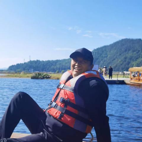 腾冲市北海湿地公园20231106 玛御谷温泉浴  叠水河瀑布  东山草场