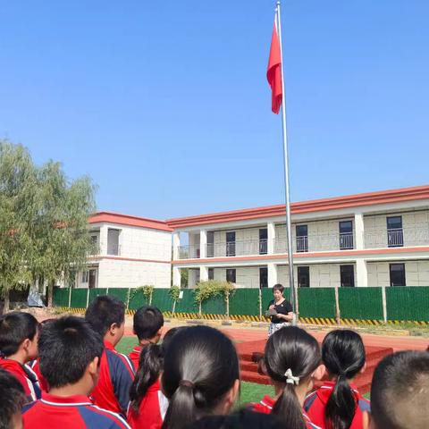 “爱我中华，心系国防”—华西镇华农小学国防教育活动