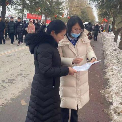 中国建设银行宝丰支行：深入马街书会现场开展反假币和拒收人民币宣传活动