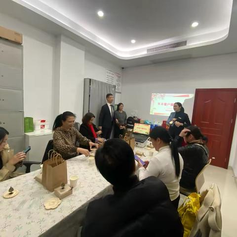 丰泽湖心街支行举办代发单位答谢会